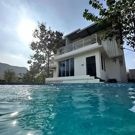 Aum Villa Pet Friendly Karjat Exterior photo