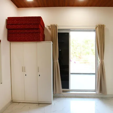 Aum Villa Pet Friendly Karjat Exterior photo